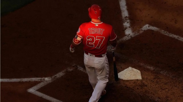 米兰体育下载-包含【布莱斯·哈珀献出全垒打】费城人队核心士气大振的词条