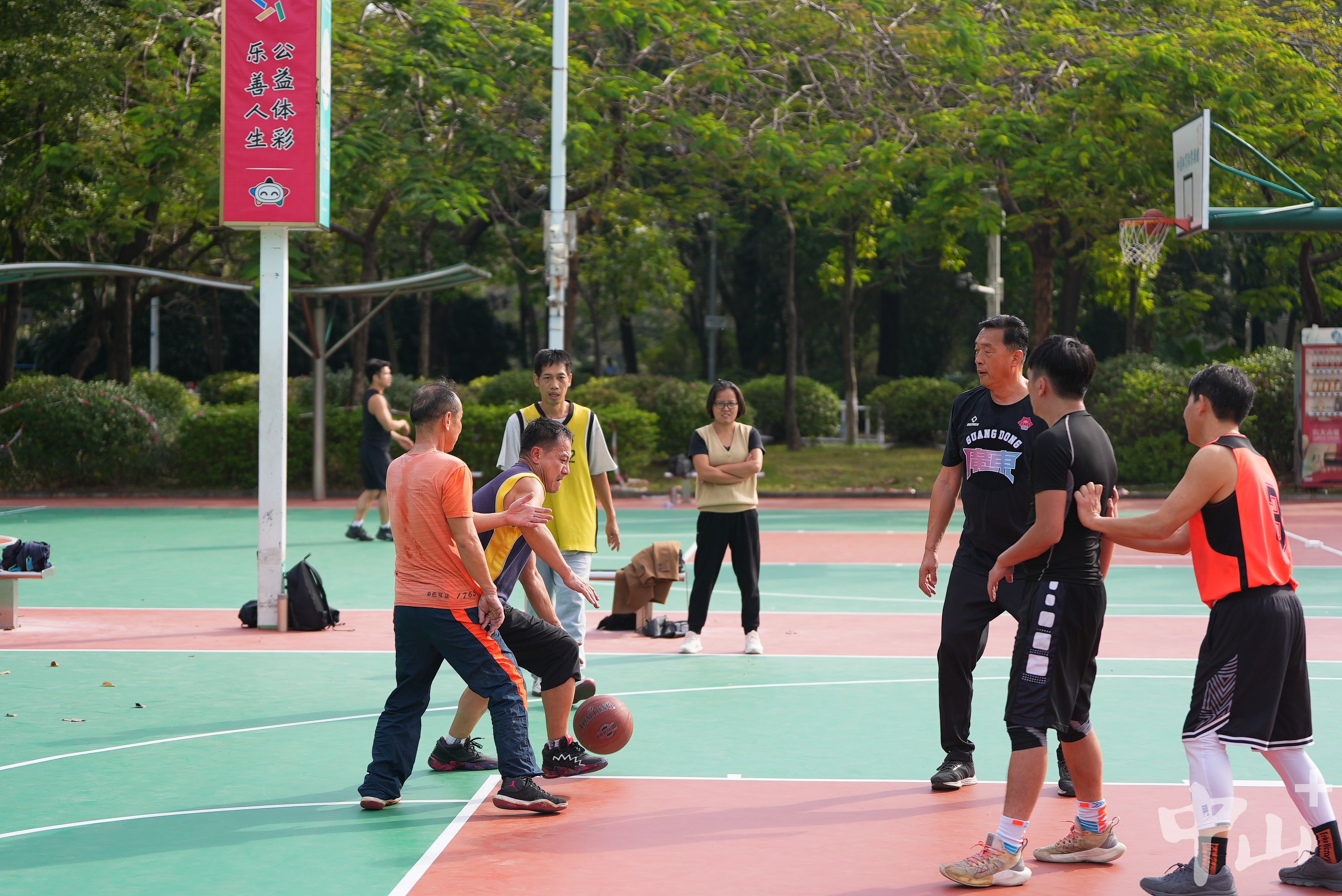 全民健身日活动中，篮球成为最受欢迎项目之一的简单介绍
