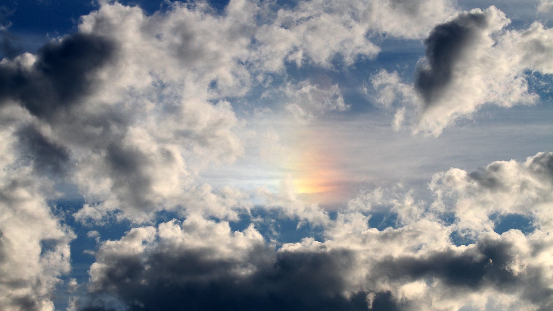 米兰体育官方入口-球队在全球杯篮球赛上力挫对手，晋级下一轮，全球篮球职业联赛