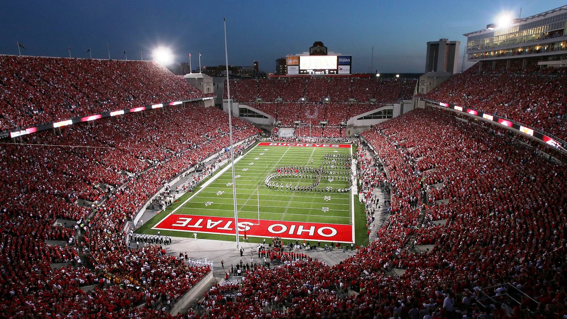 广场舞提升市民幸福感，广场舞丰富群众文化生活