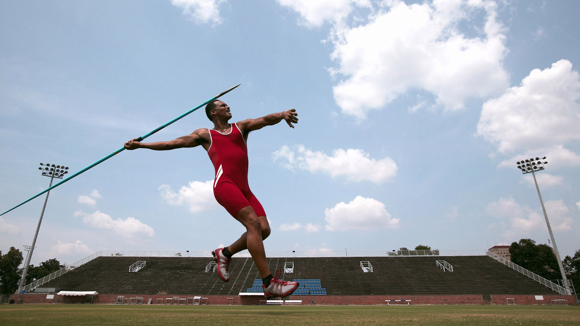 篮球青训基地增设专项体能训练区，青年篮球训练机构